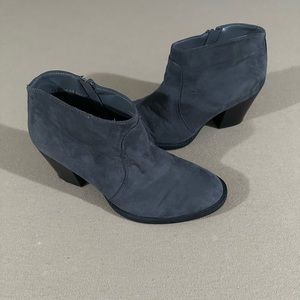 💰Market & Spruce Faux Suede Grey Booties💰